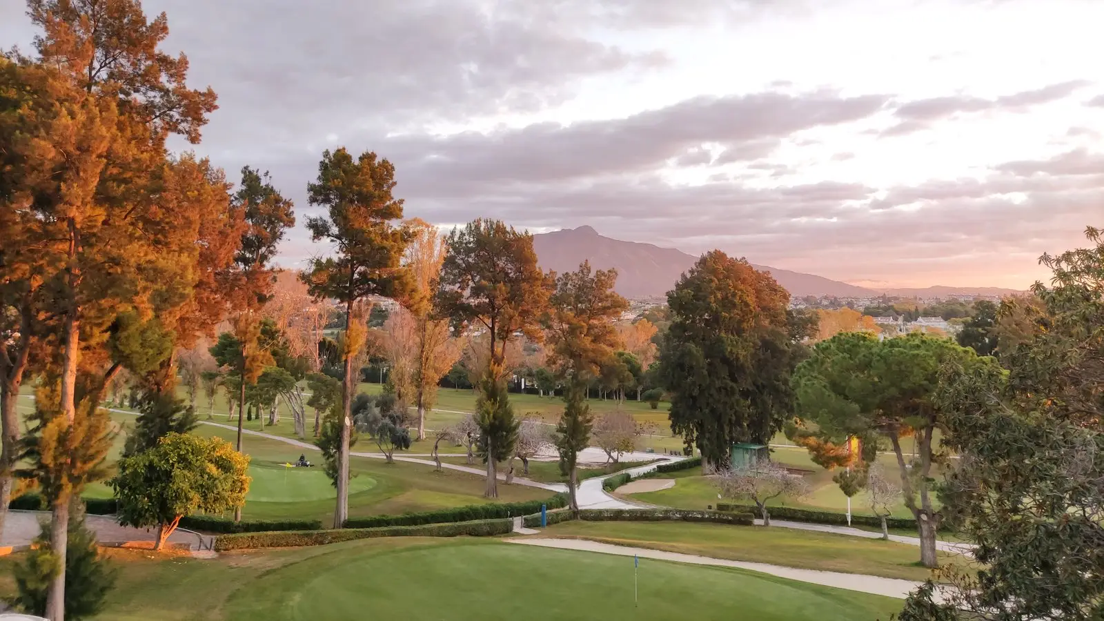 Golf holidays in Spain: how to plan a Costa del Sol golf break