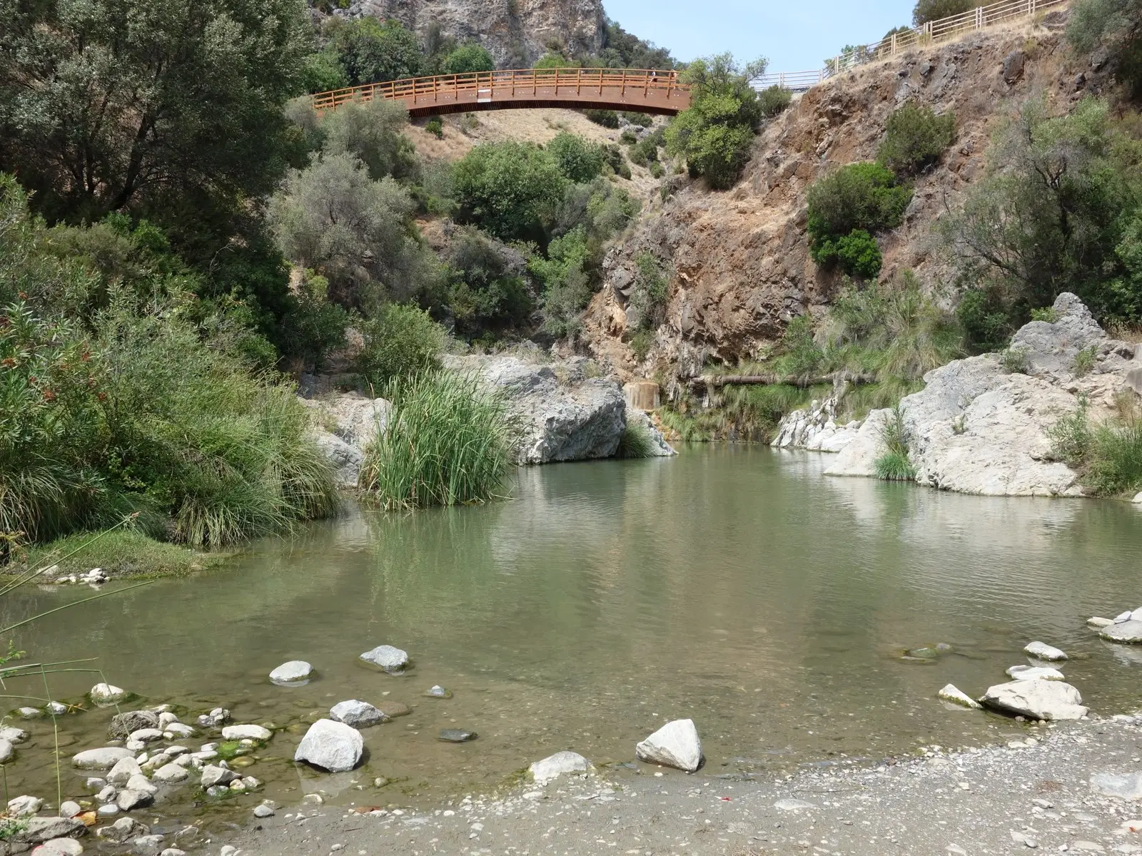 Benahavís River Walk: swimming, jumping and adventure in the gorge
